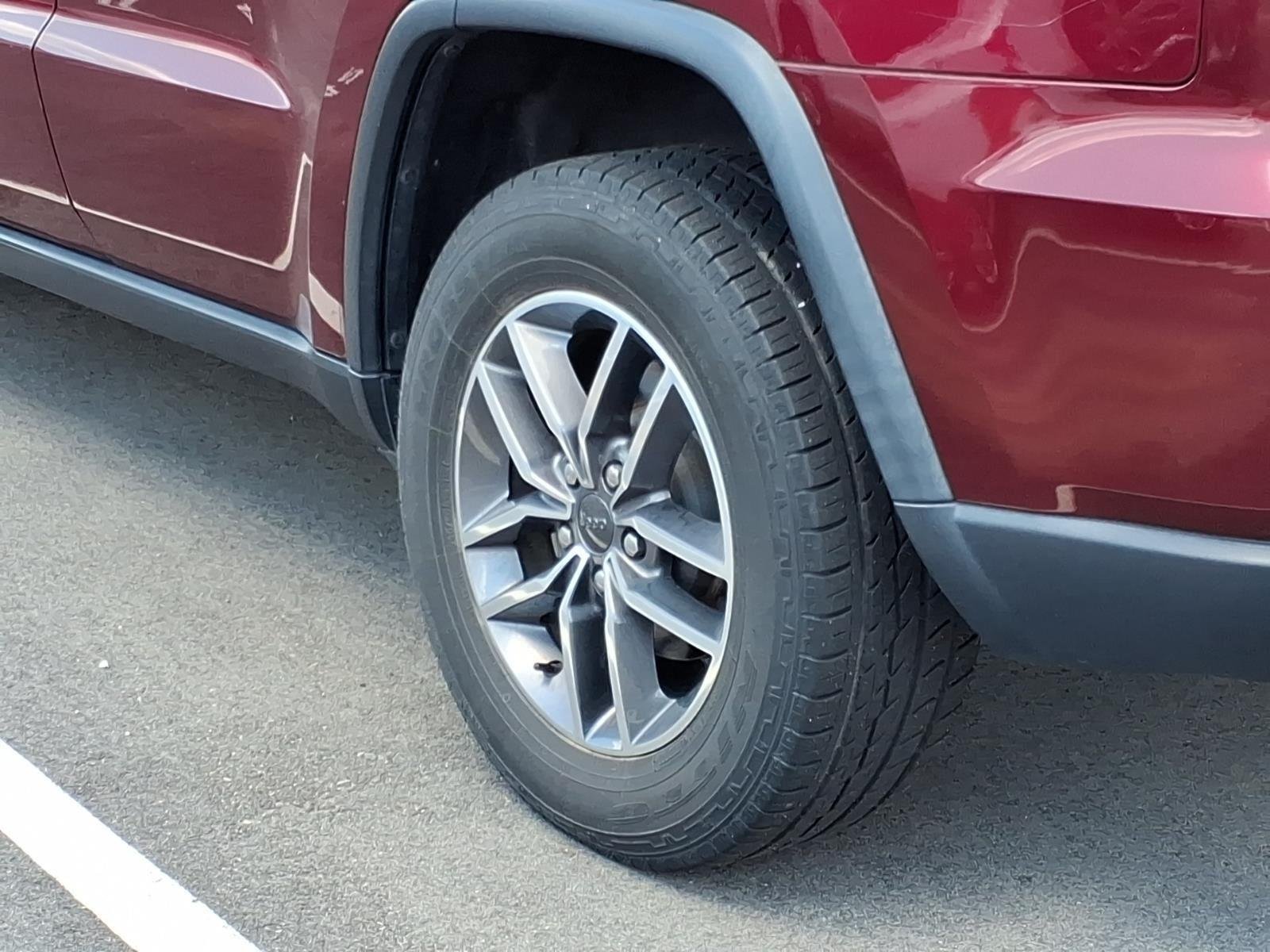 Used 2020 RED JEEP LIMI image 15