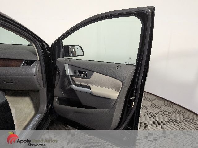 Used 2011 Black Ford Limited image 39