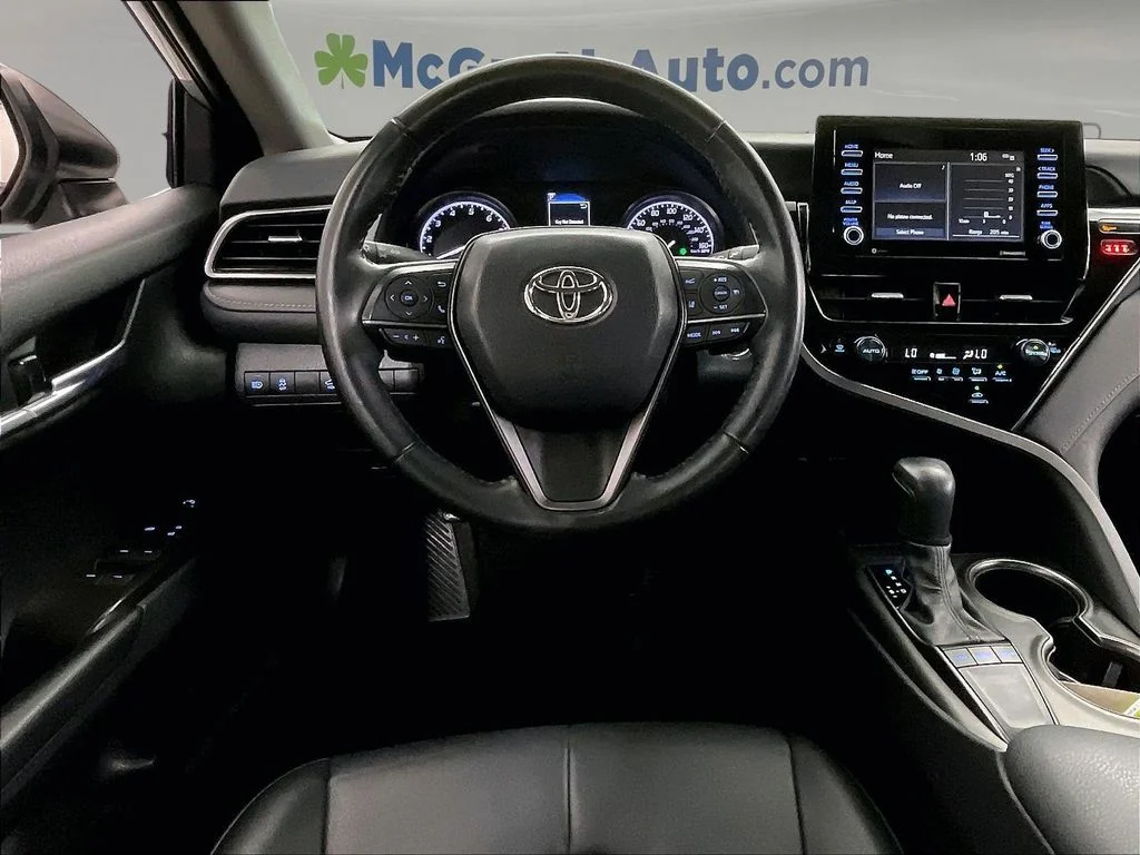 Certified Used 2022 Silver Toyota SE image 7