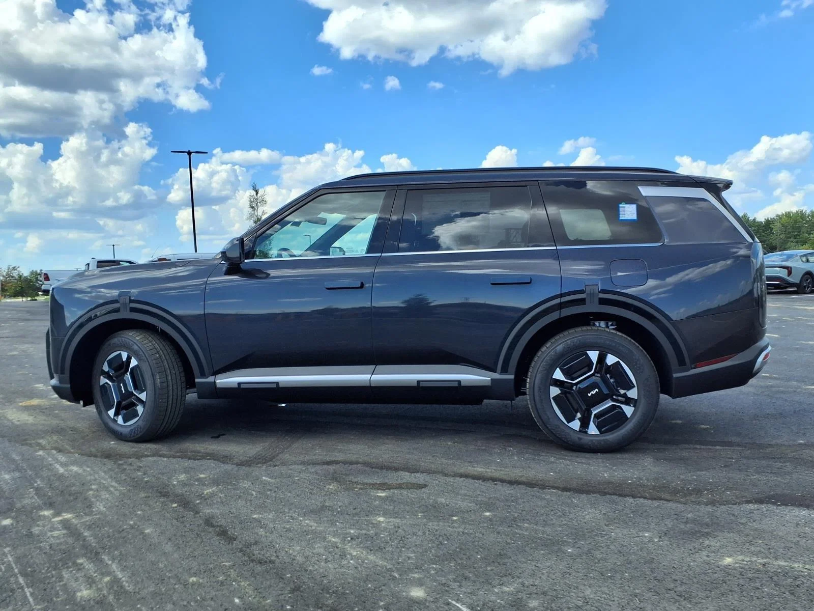 New 2027 Panthera Metal Kia EX image 19