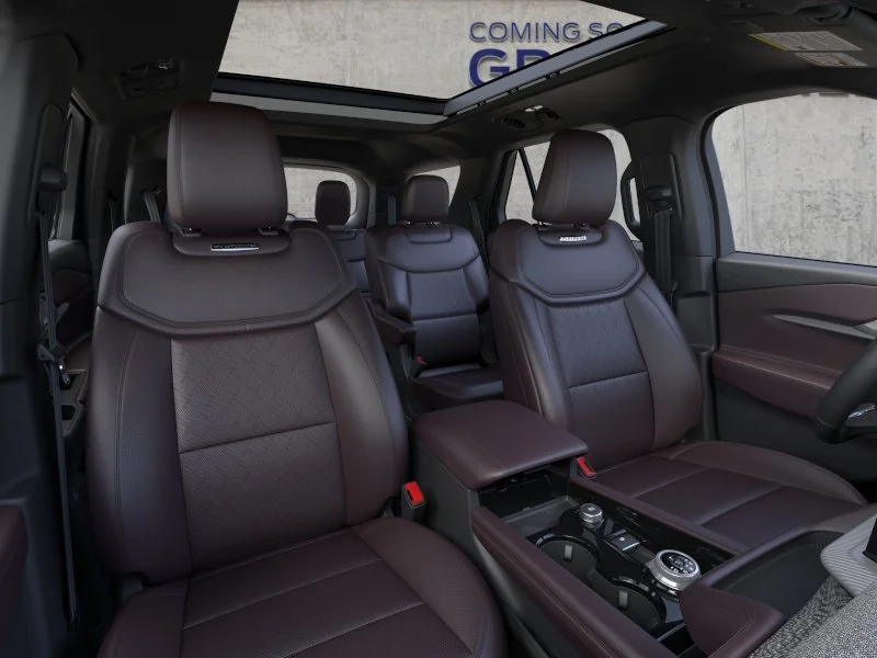 New 2026 Star White Metallic Tri-Coat Ford Platinum™ image 10