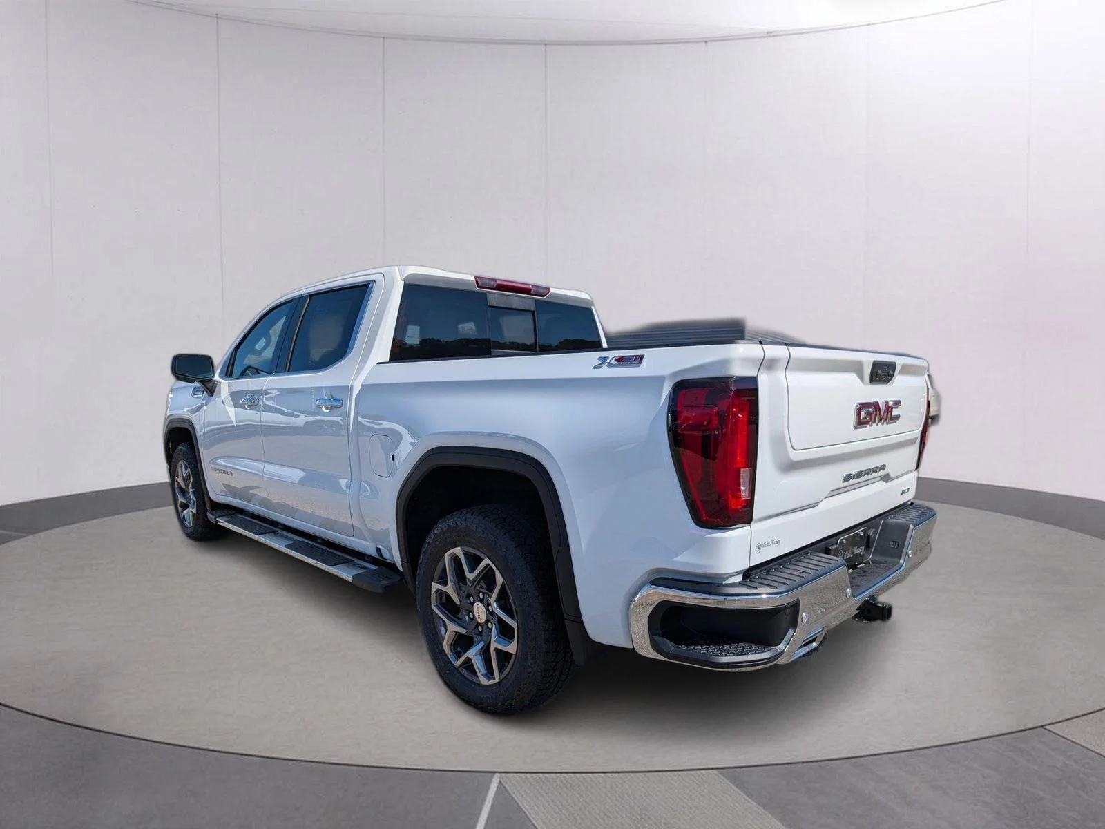 New 2026 Summit White GMC SLT image 5