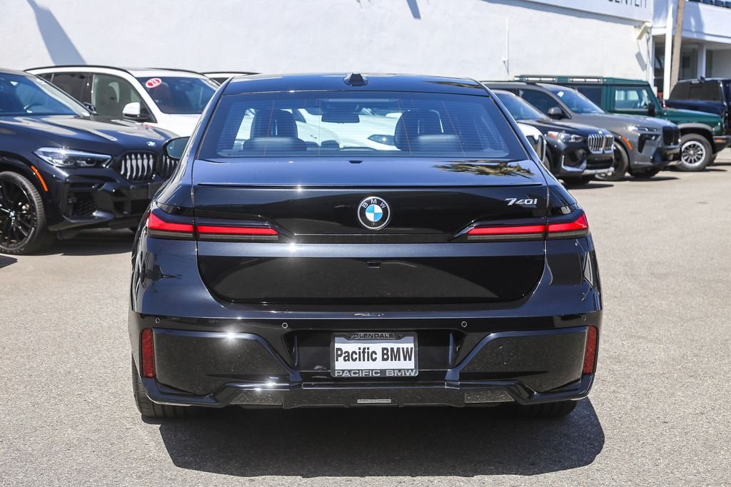 Certified Used 2023 Black Sapphire Metallic BMW 740i image 5