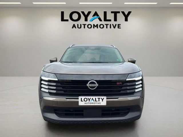 Used 2025 Brown Nissan SR image 8