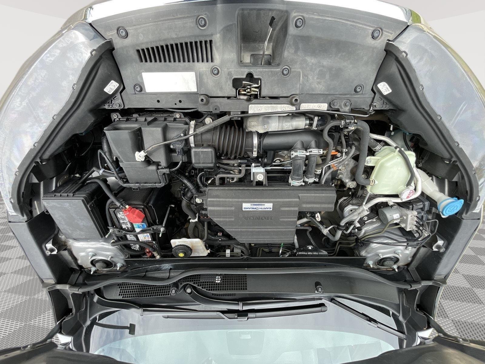 Used 2019 Lunar Silver Metallic Honda EX-L image 28