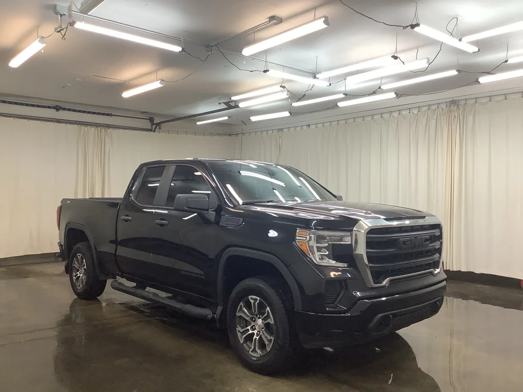 Used 2019 Onyx Black GMC Fleet/Base image 3