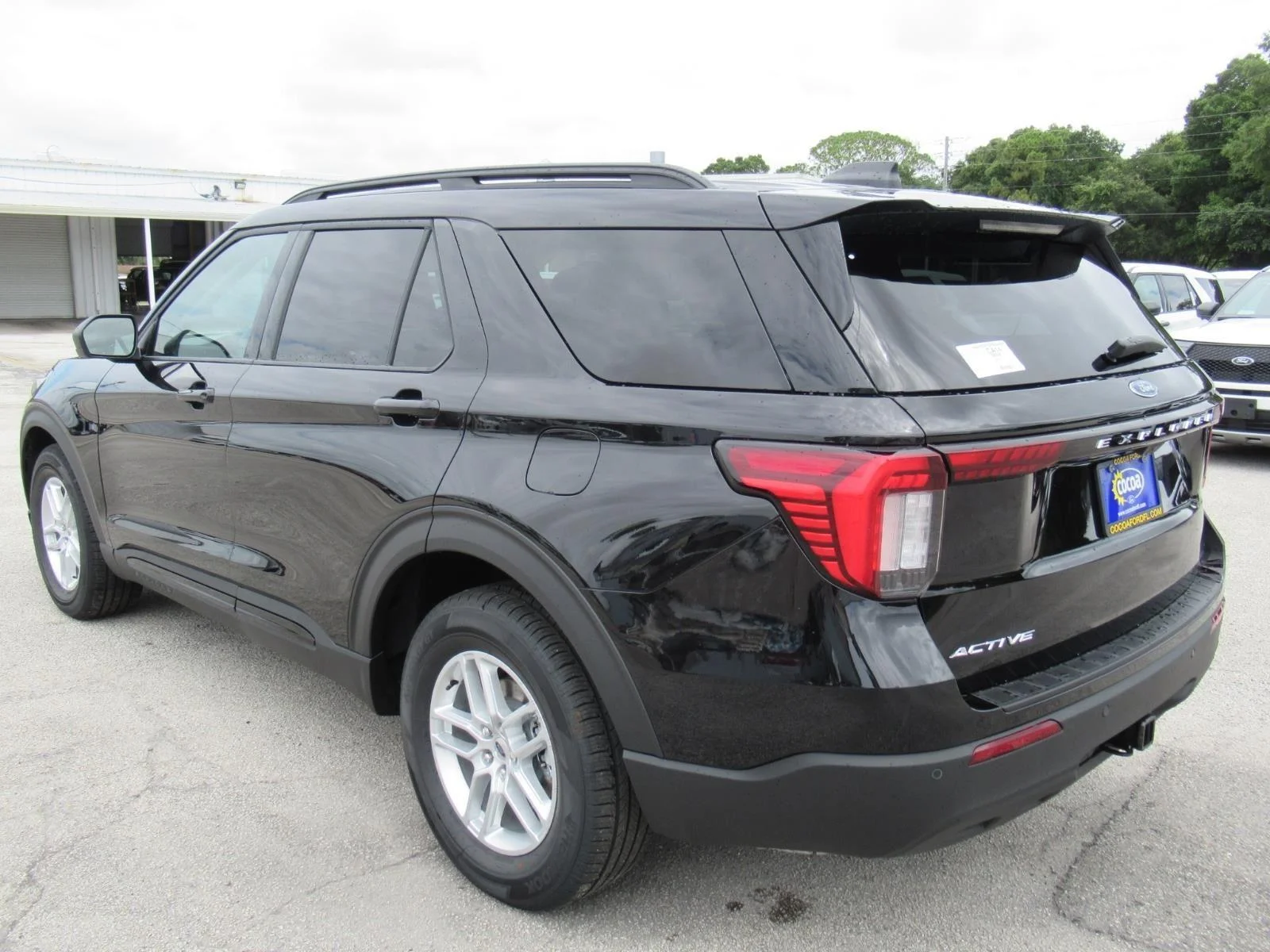 New 2026 Agate Black Metallic Ford Active image 5