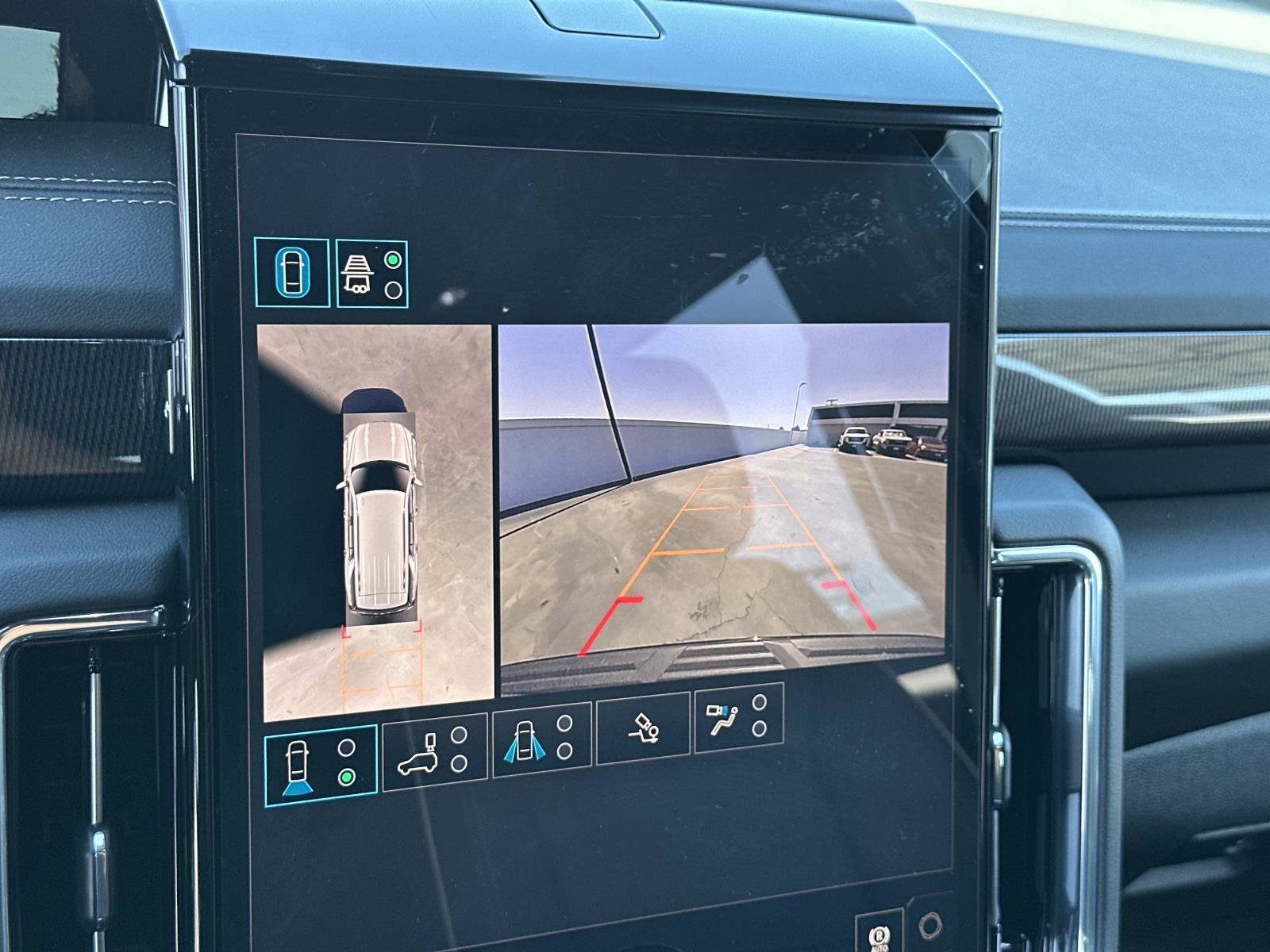 2026 GMC Yukon Elevation - Photo 15