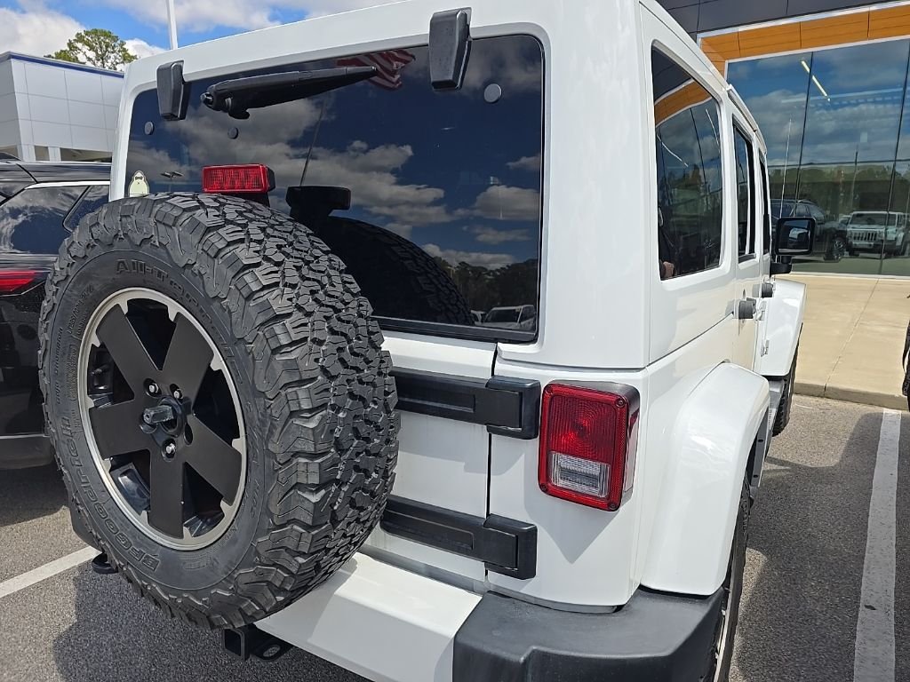 Used 2012 Jeep Wrangler Unlimited Altitude with VIN 1C4HJWEG6CL281085 for sale in New Bern, NC