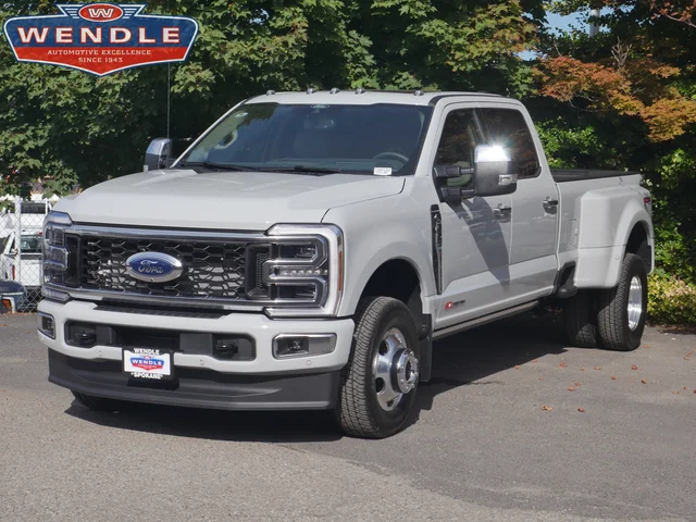 2026 Ford Super Duty F-350 DRW Platinum