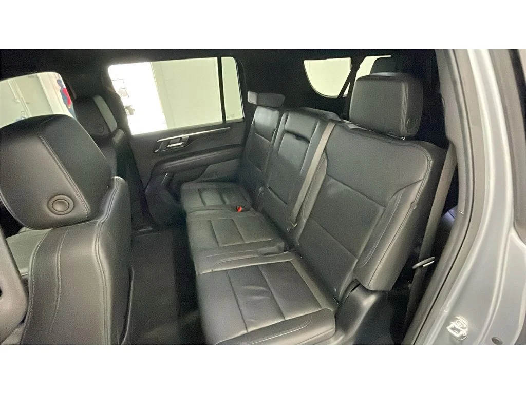 Used 2025 Sterling Gray Metallic Chevrolet Z71 image 27
