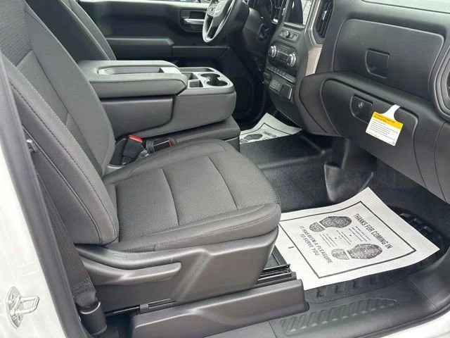 2026 GMC Sierra 3500HD Pro - Photo 15