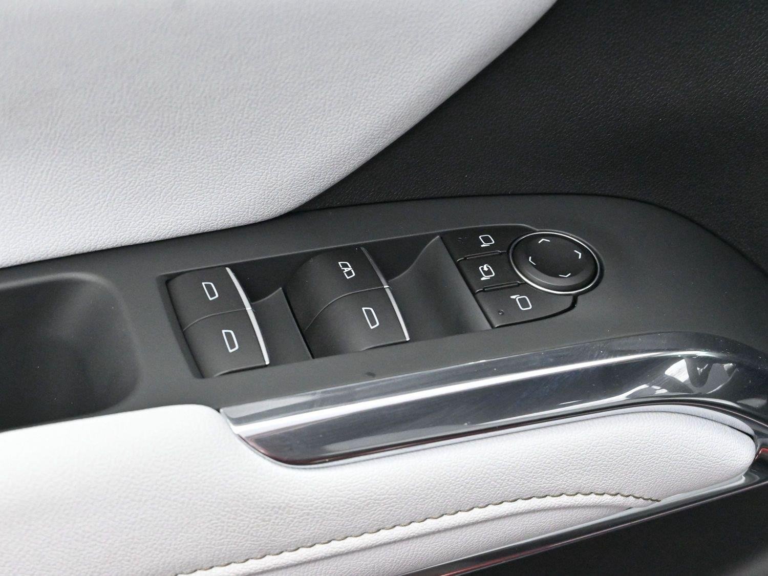 Used 2025 Radiant Red Tintcoat Chevrolet High Country image 14