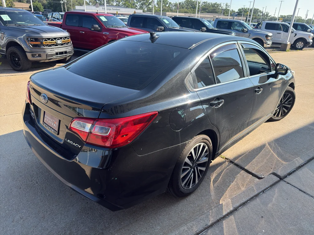 Used 2018 Crystal Black Silica Subaru Premium image 6