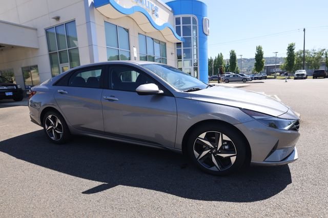 2023 Hyundai Elantra 2.0 SEL IVT SULEV's photo