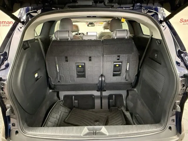Used 2025 Blue Toyota XLE image 27