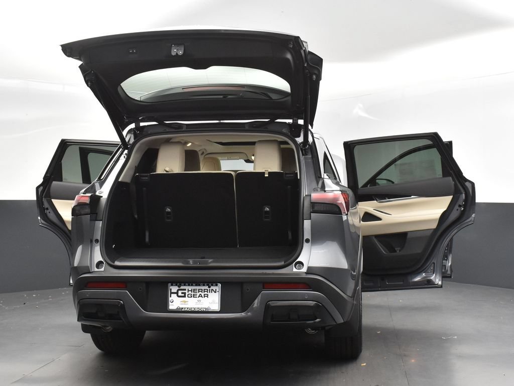 Certified Used 2025 Gray INFINITI PURE image 52