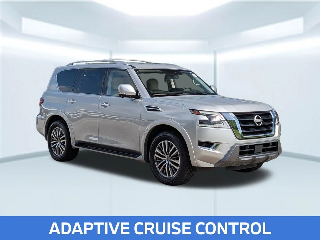 Used 2024 Silver Nissan SL image 10