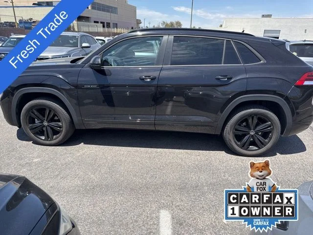 2023 Volkswagen Atlas Cross Sport 3.6L V6 SEL R-Line Black 4MOTION's photo
