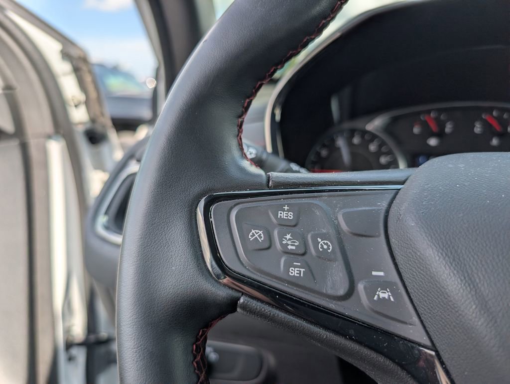 Used 2023 Summit White Chevrolet RS image 15