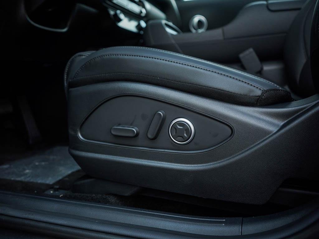 New 2026 Abyss Black Pearl Hyundai SEL Premium 7P AWD image 47