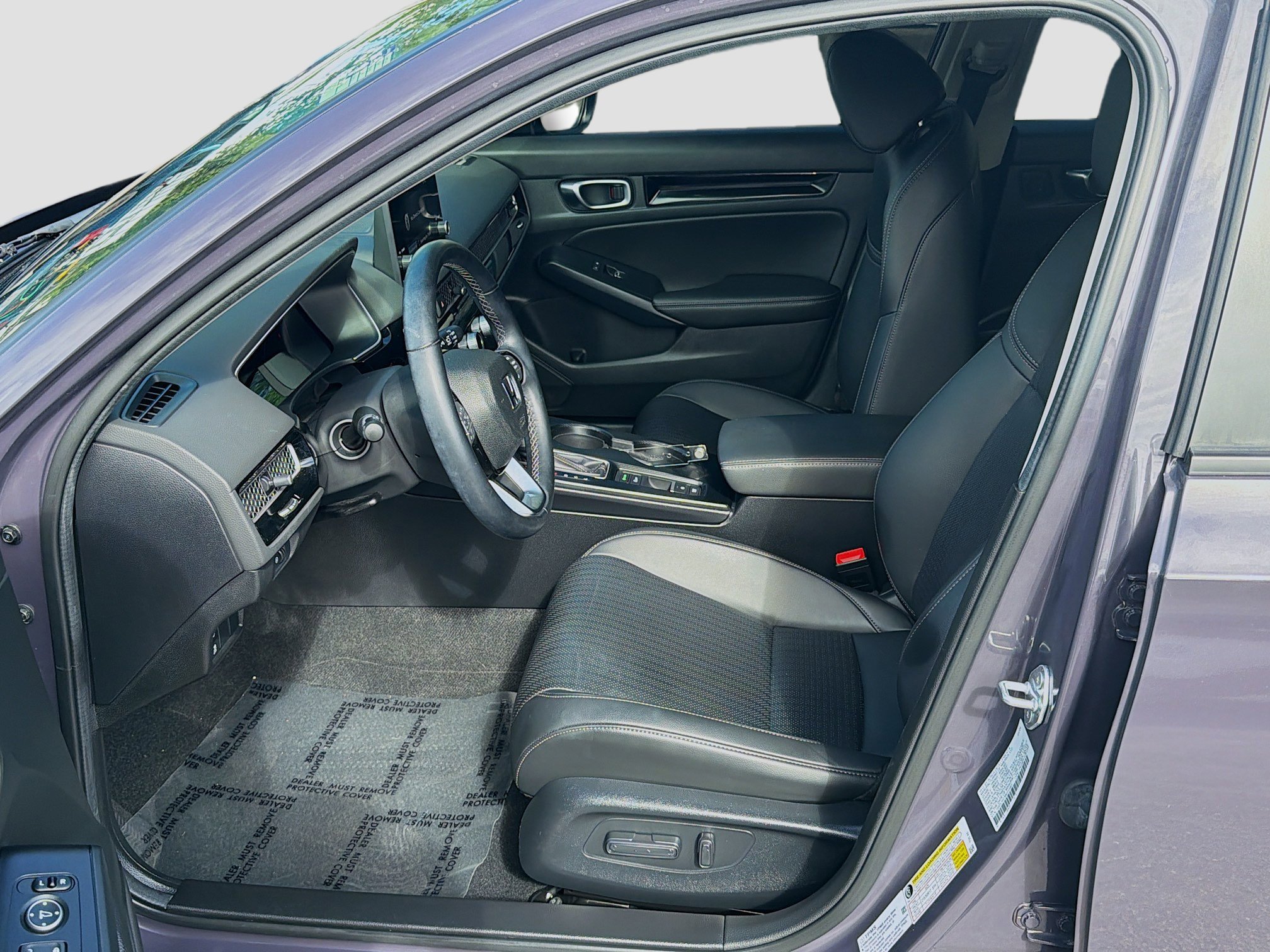 2024 Honda Civic Hatchback EX-L - Photo 19
