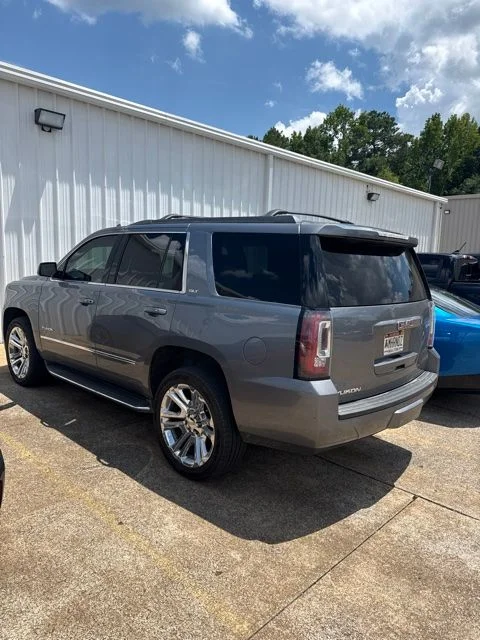 Used 2018 Gray GMC SLT image 6
