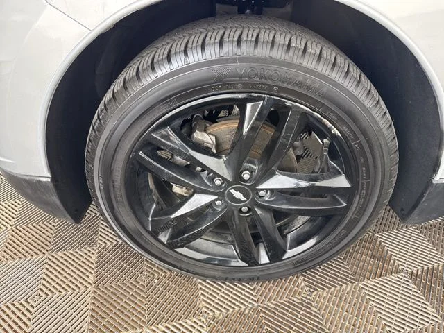Used 2021 Silver Chevrolet LT image 26