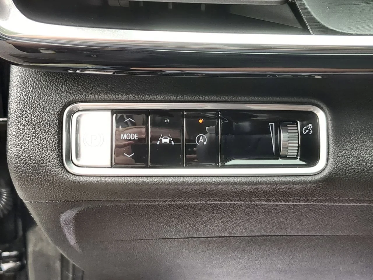 New 2026 Ebony Twilight Metallic Buick Sport Touring image 18
