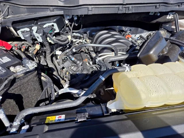 Used 2025 Silver Ford XLT image 20