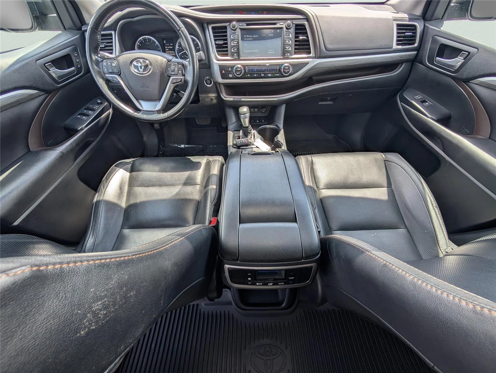 Used 2017 Predawn Gray Mica Toyota Limited image 25
