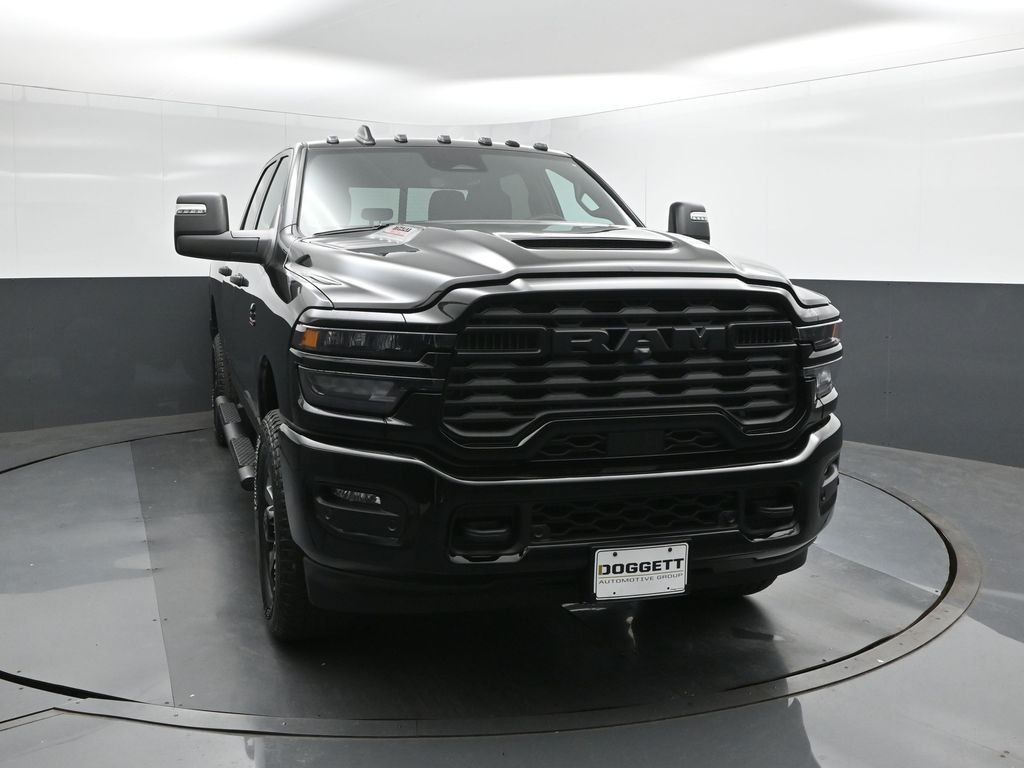 New 2026 Diamond Black Crystal Pearlcoat RAM Tradesman image 17
