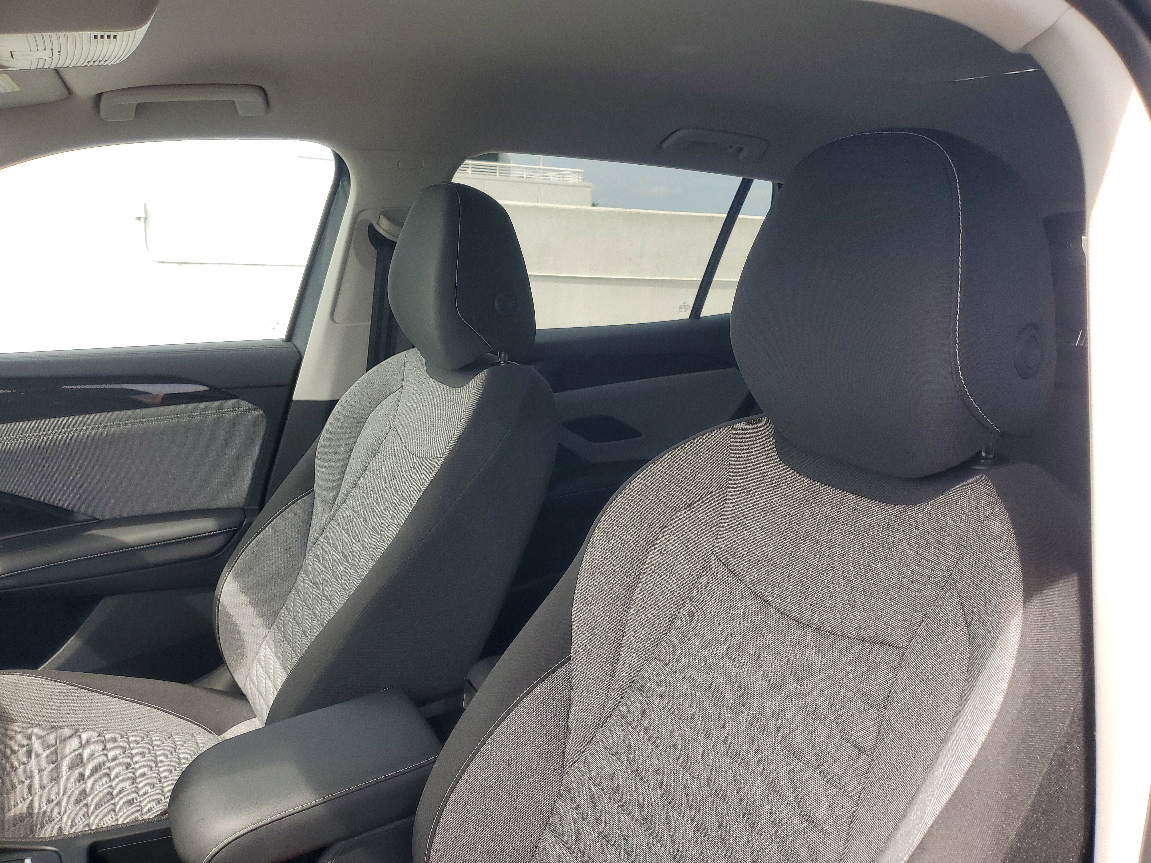 Used 2025 Platinum Gray Metallic Volkswagen S image 16