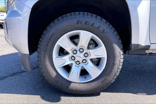 Used 2017 Silver GMC SLE1 image 8
