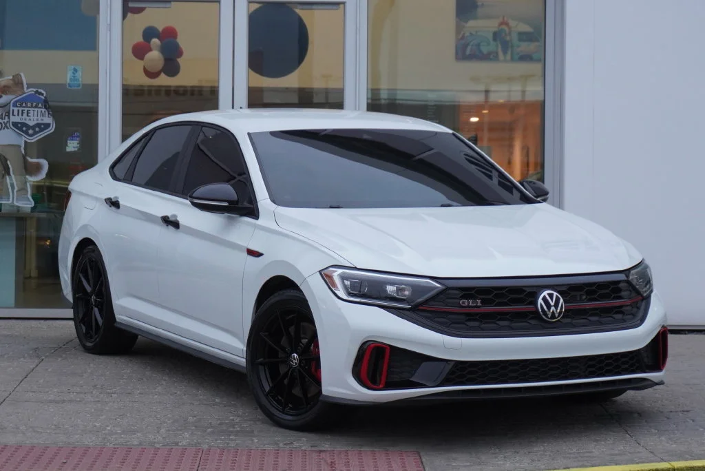 3VW8T7BU6RM072928