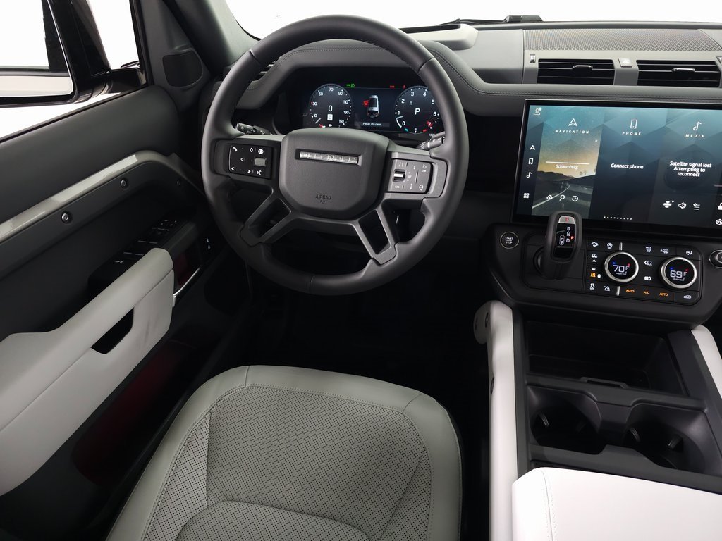 2026 LAND ROVER DEFENDER - Image 17