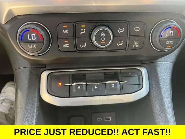 Used 2023 Black GMC SLE image 30