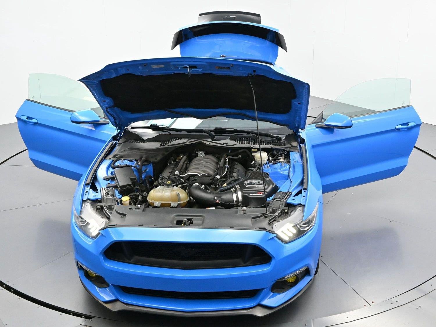 Used 2017 Grabber Blue Ford GT Premium image 44