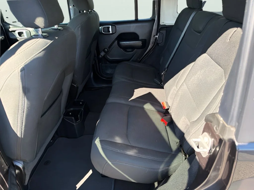 Used 2021 Granite Crystal Metallic Clearcoat Jeep Unlimited Sport image 14