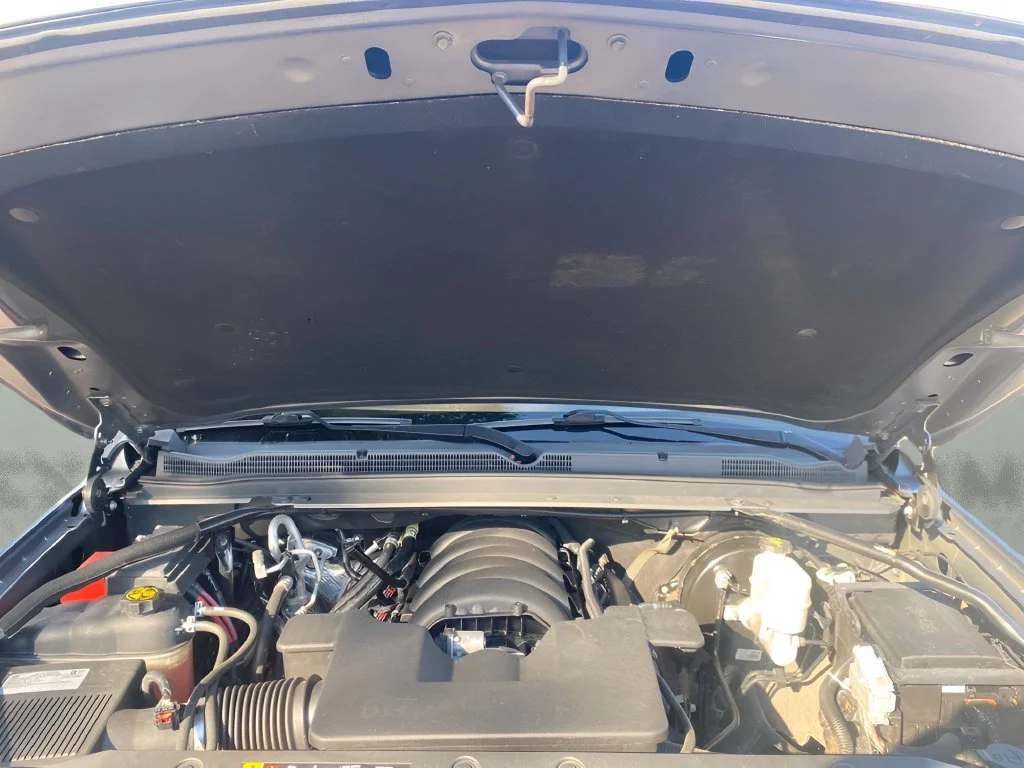 Used 2019 SATIN STEEL METALLIC Chevrolet LT image 40