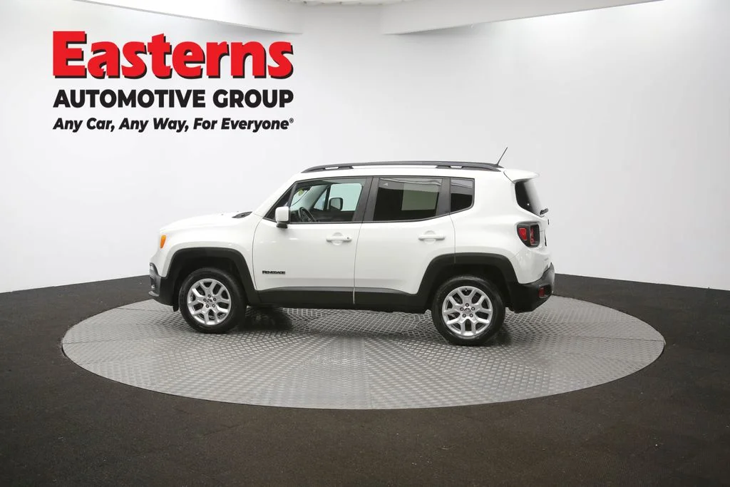 Used 2017 White Jeep Latitude image 59