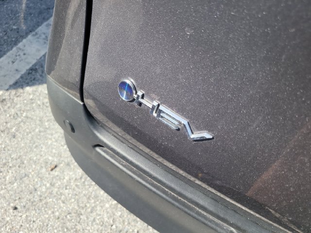 Used 2025 Gray Toyota XLE image 10