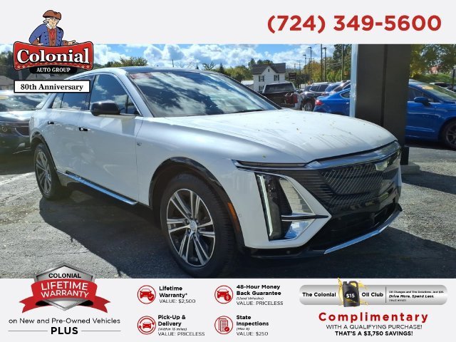 2024 Cadillac LYRIQ Luxury 2