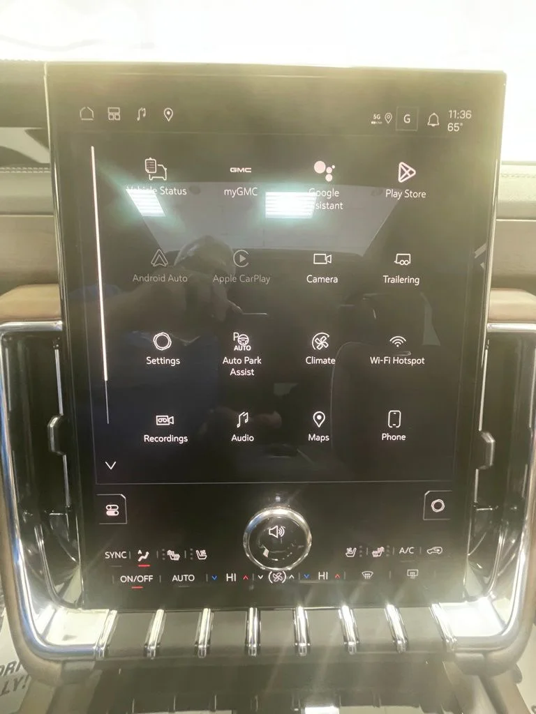 New 2026 White GMC Denali Ultimate image 29