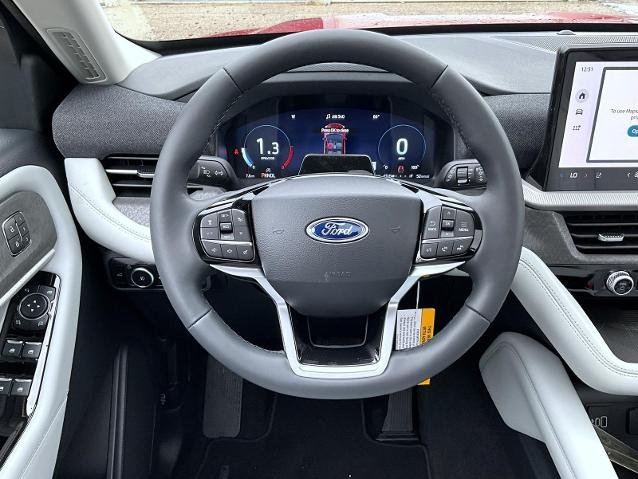 New 2026 Rapid Red Metallic Tinted Clearcoat Ford Platinum image 40