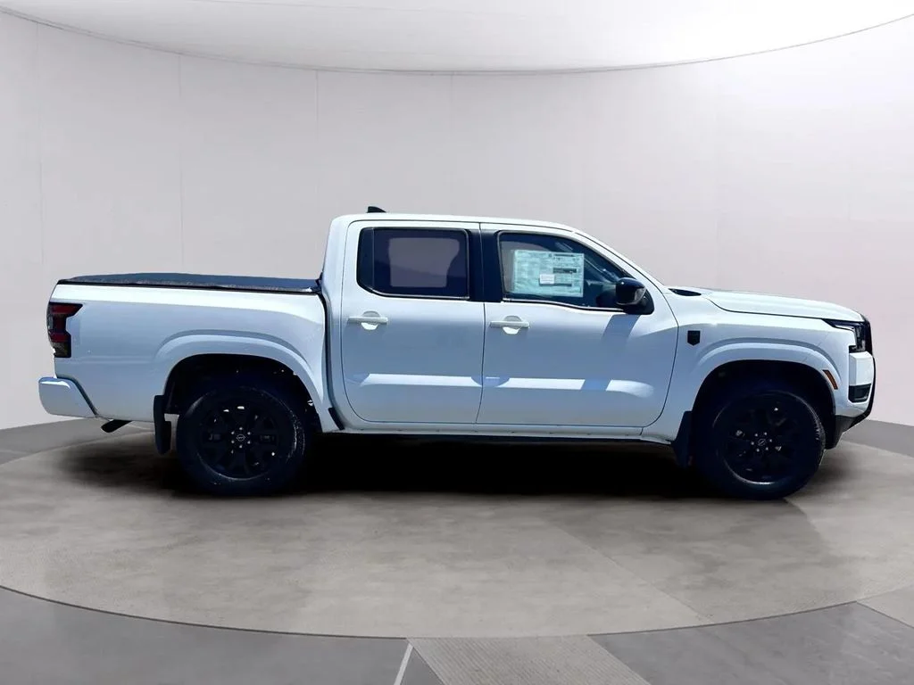 New 2026 Glacier White Nissan SV image 2