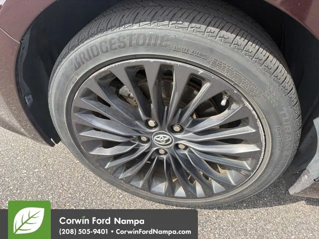 Used 2016 Red Toyota Touring image 12