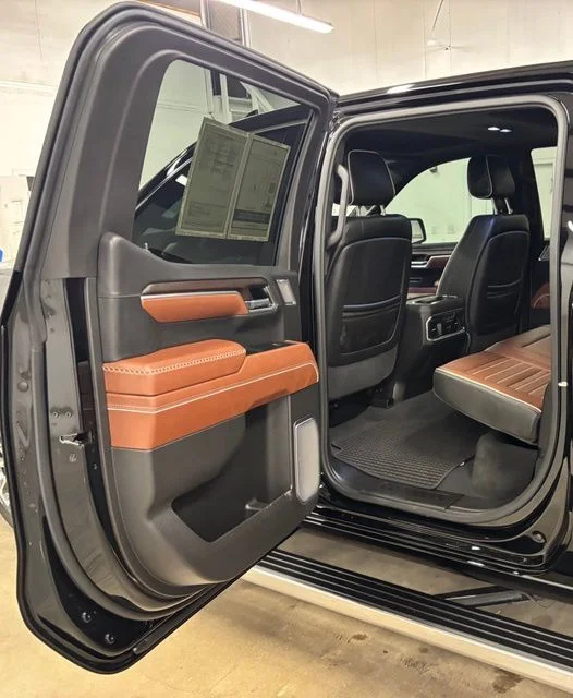Used 2026 Black GMC Denali Ultimate image 23