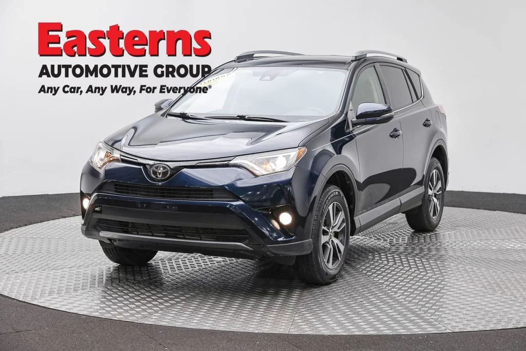 Used 2017 Blue Toyota XLE image 1