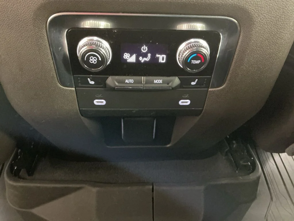 Certified Used 2022 Black GMC SLT image 36